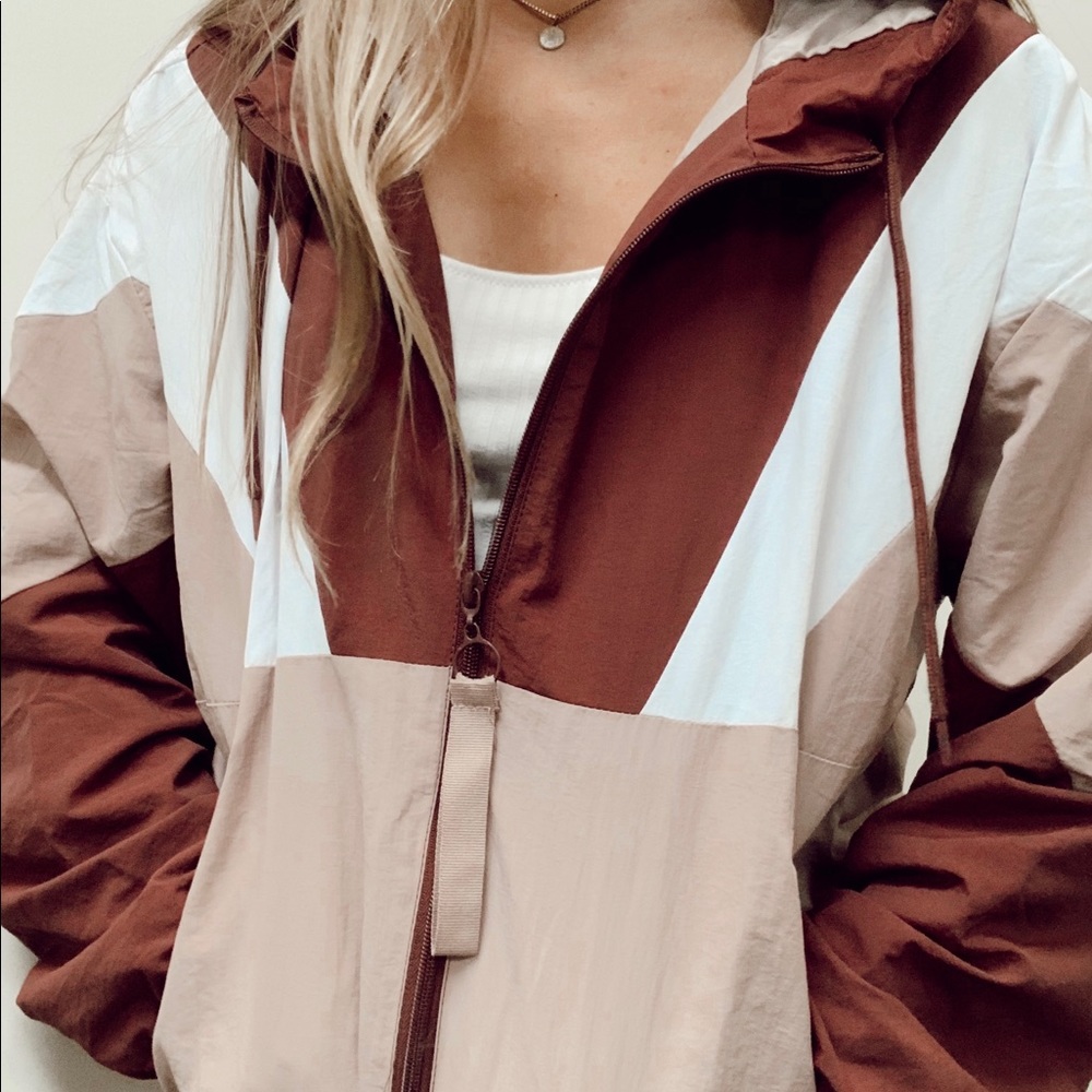 Rain coat/ winder breaker